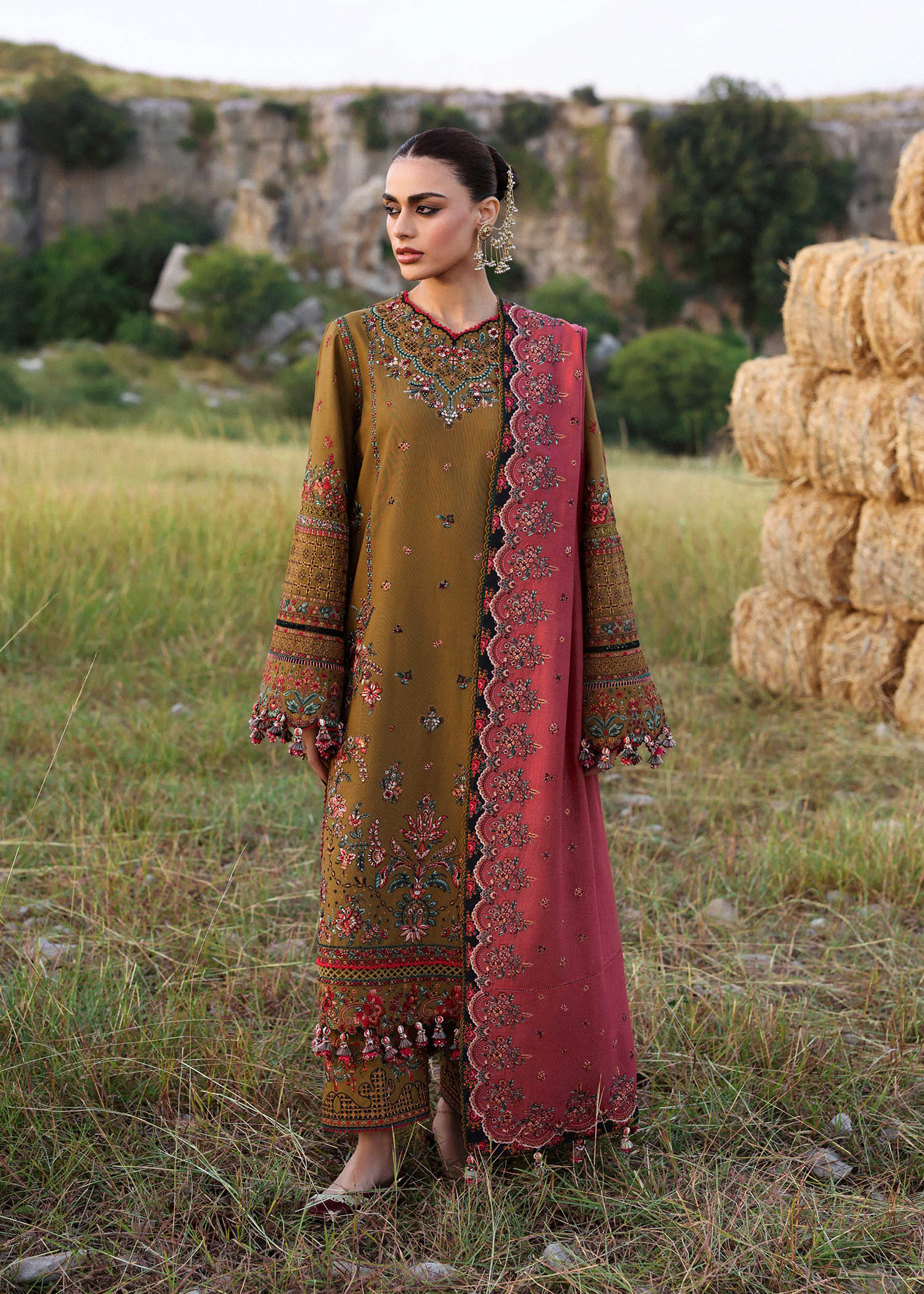 Hussain Rehar | Khaddar 25 | Gitiara by Hussain Rehar - Designer Dress - Type : Ladies Clothes - Available at Saira Sultan - 100% Original 