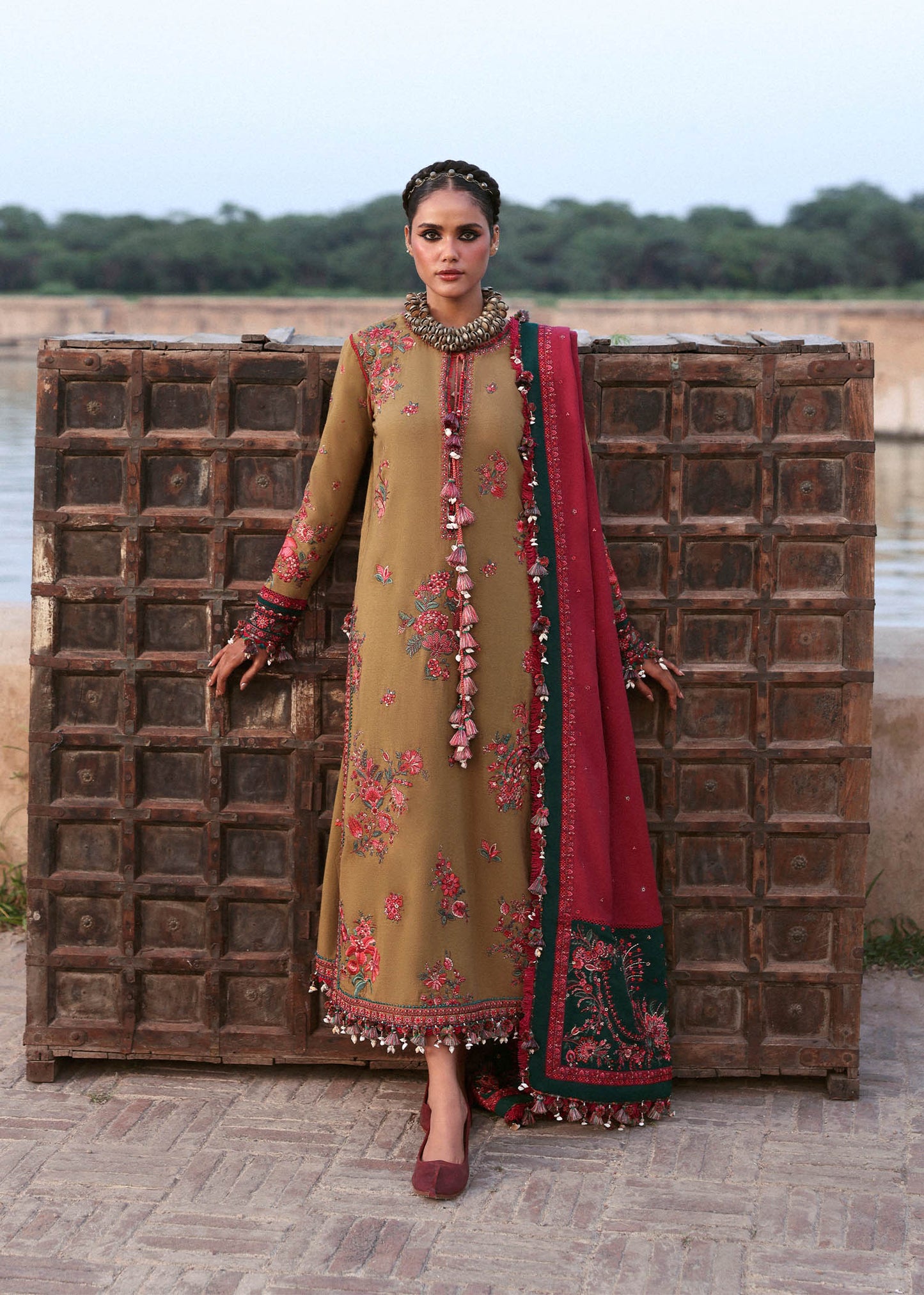 Hussain Rehar | Karandi 25 | Rumi - Pakistani Designer Dress - by Hussain Rehar - Type : Ladies Clothes - 100% Original at Saira Sultan