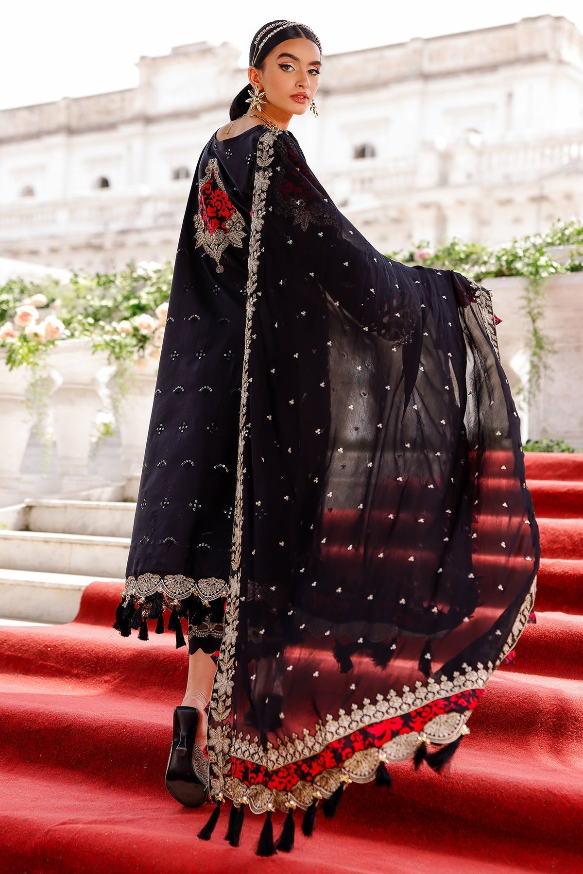 Charizma | Tabeer Lawn Vol 25 | CT5-09 S Black Lawn