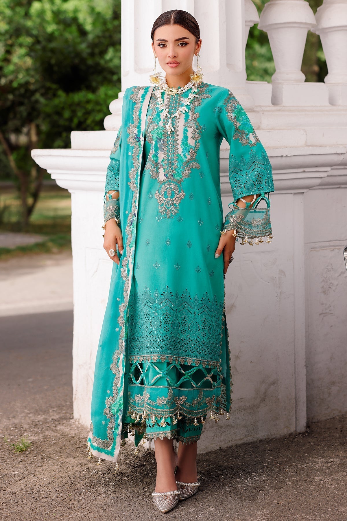 Charizma | Tabeer Lawn Vol 25 | CT5-15 XS Teal Lawn