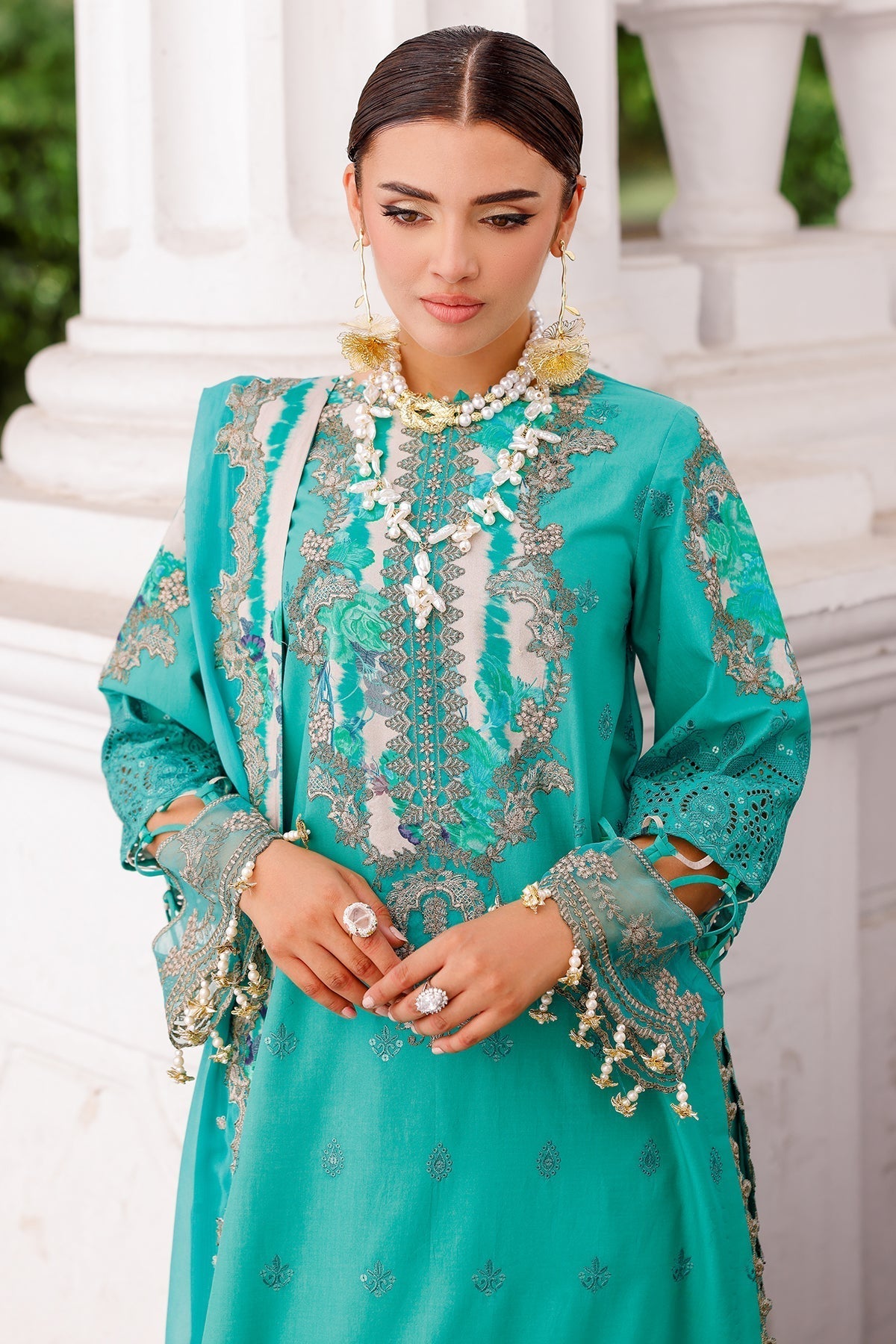 Charizma | Tabeer Lawn Vol 25 | CT5-15 M Teal Lawn