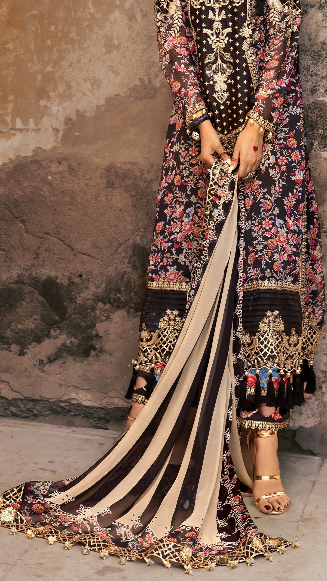 Charizma | Vasl Chiffon Collection | VSL25-09 XL Black Chiffon