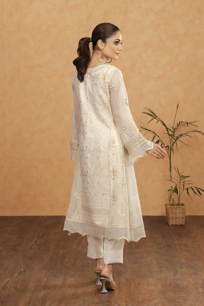 Panache | Pret | White Beauty