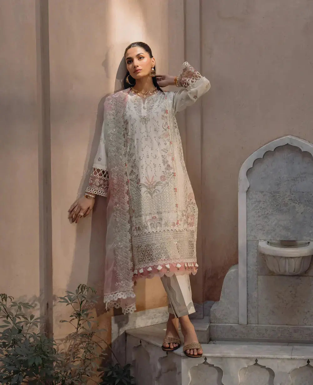 Xenia Formals | Lawn Collection 24 | Varta - Pakistani Designer Dress - by Xenia Formals | Type: Luxury - 100% Original at Saira Sultan