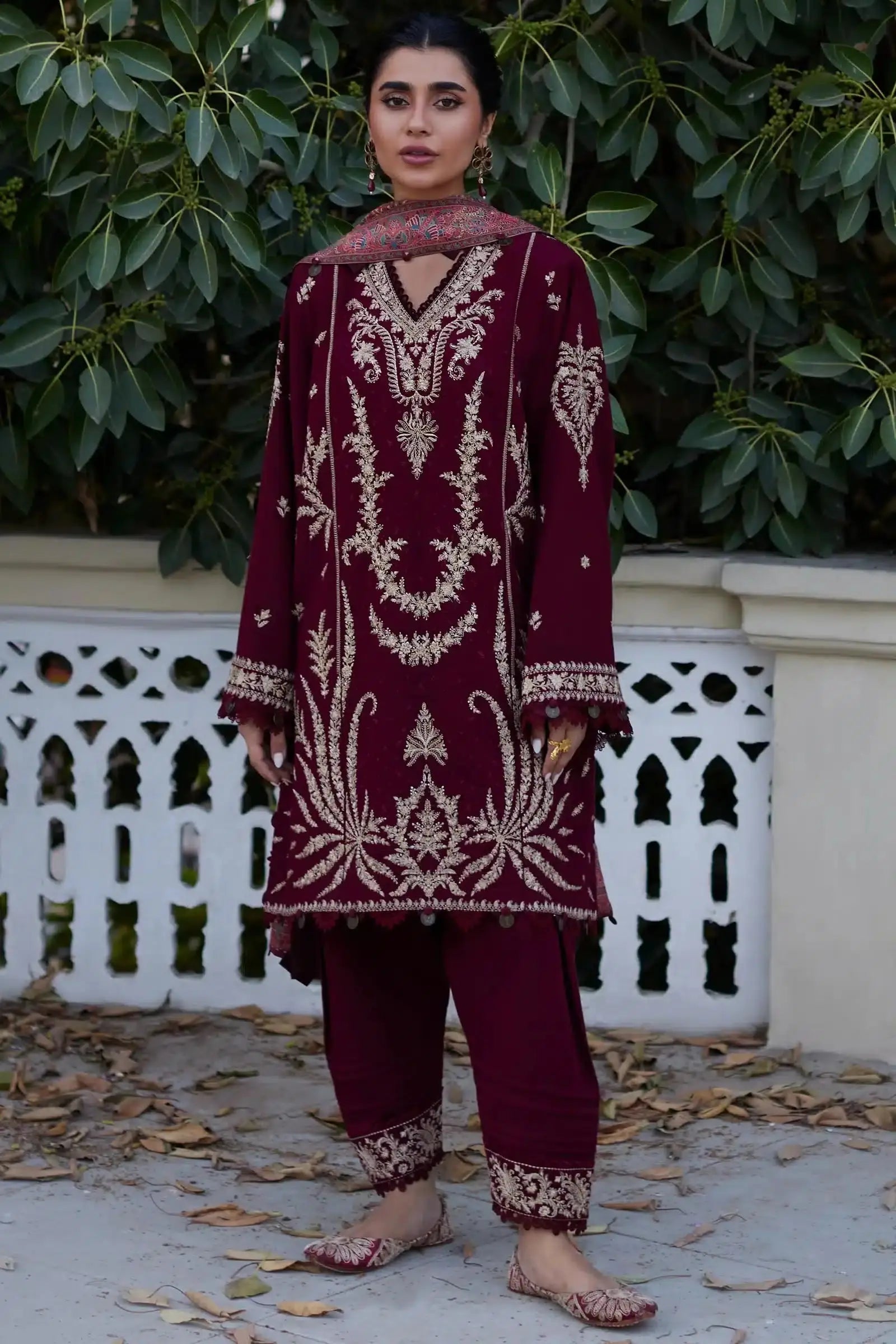 Zaha | Winter 23 | SERRA (ZW23-15) - Pakistani Designer Dress - by Zaha | Type: Luxury - 100% Original at Saira Sultan