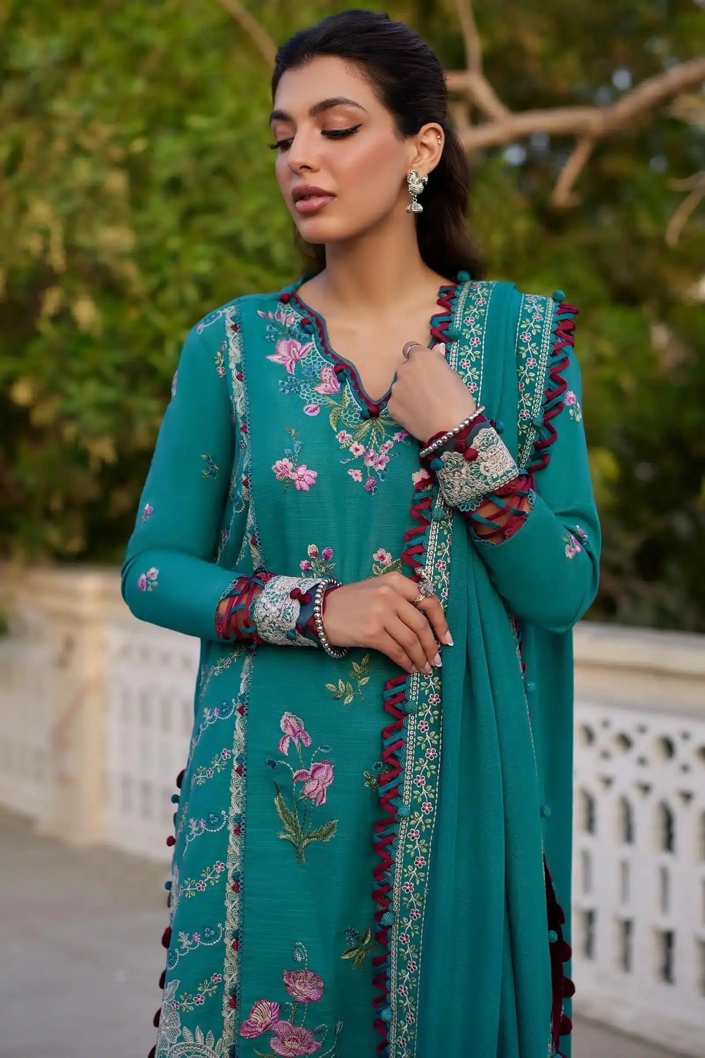 Zaha | Winter 23 | Neylan - Pakistani Designer Dress - by Zaha | Type: Luxury - 100% Original at Saira Sultan