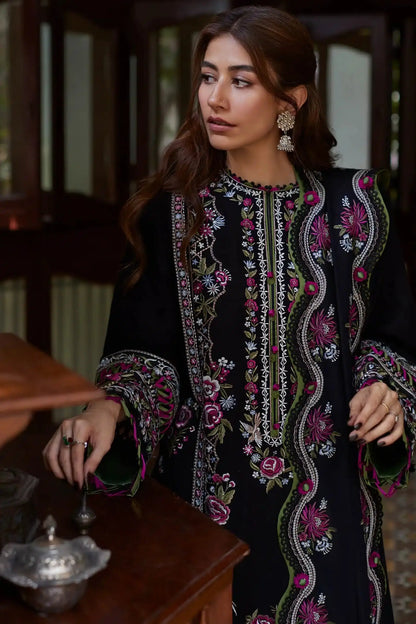 Zaha | Winter 23 | ALYA (ZW23-06) - Pakistani Designer Dress - by Zaha | Type: Luxury - 100% Original at Saira Sultan
