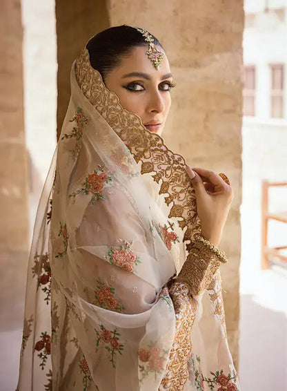 Zainab Chottani | Wedding Festive 23 | Heer - Pakistani Designer Dress - by Zainab Chottani | Type: Bridal - 100% Original at Saira Sultan
