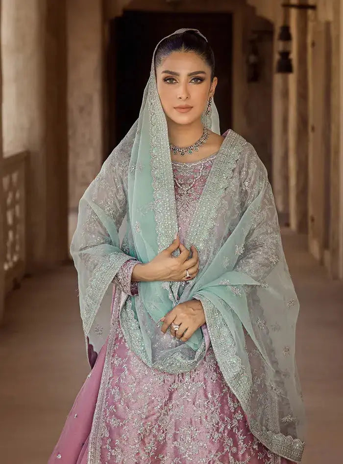Zainab Chottani | Wedding Festive 23 | Nermin - Pakistani Designer Dress - by Zainab Chottani | Type: Bridal - 100% Original at Saira Sultan
