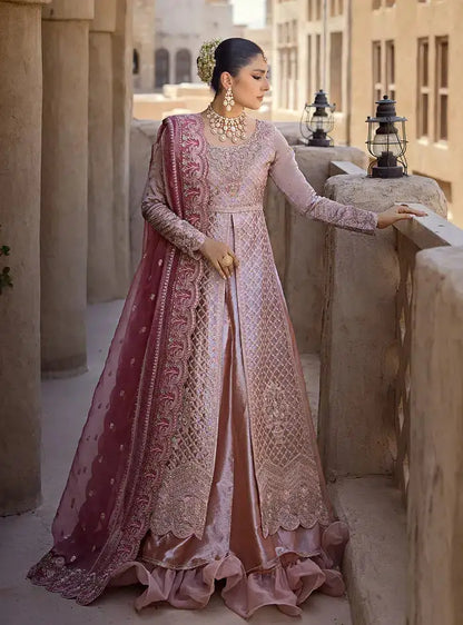 Zainab Chottani | Wedding Festive 23 | Mah e Noor - Pakistani Designer Dress - by Zainab Chottani | Type: Bridal - 100% Original at Saira Sultan