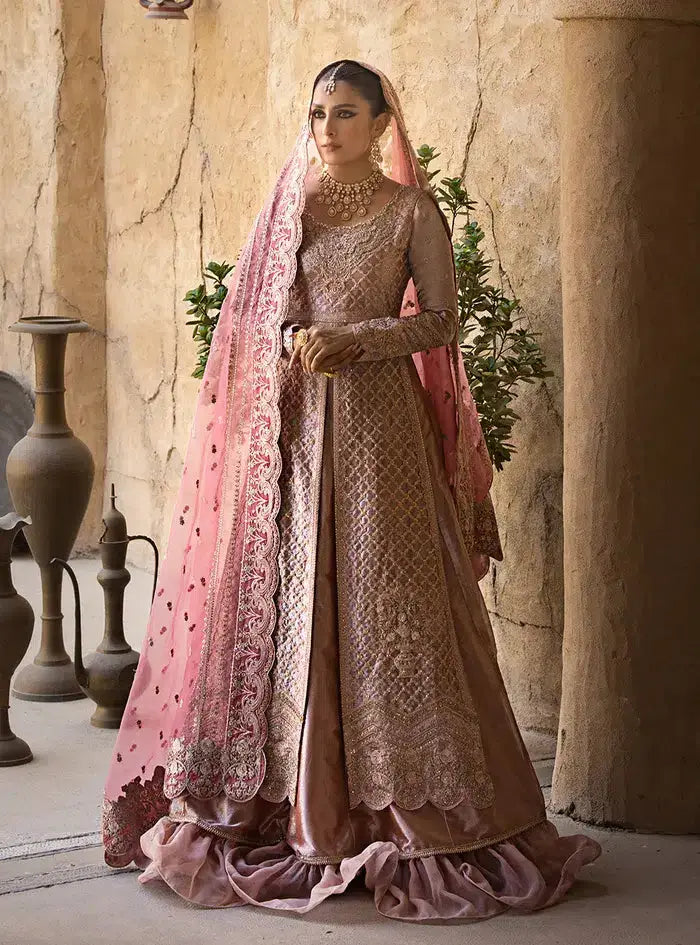 Zainab Chottani | Wedding Festive 23 | Mah e Noor - Pakistani Designer Dress - by Zainab Chottani | Type: Bridal - 100% Original at Saira Sultan