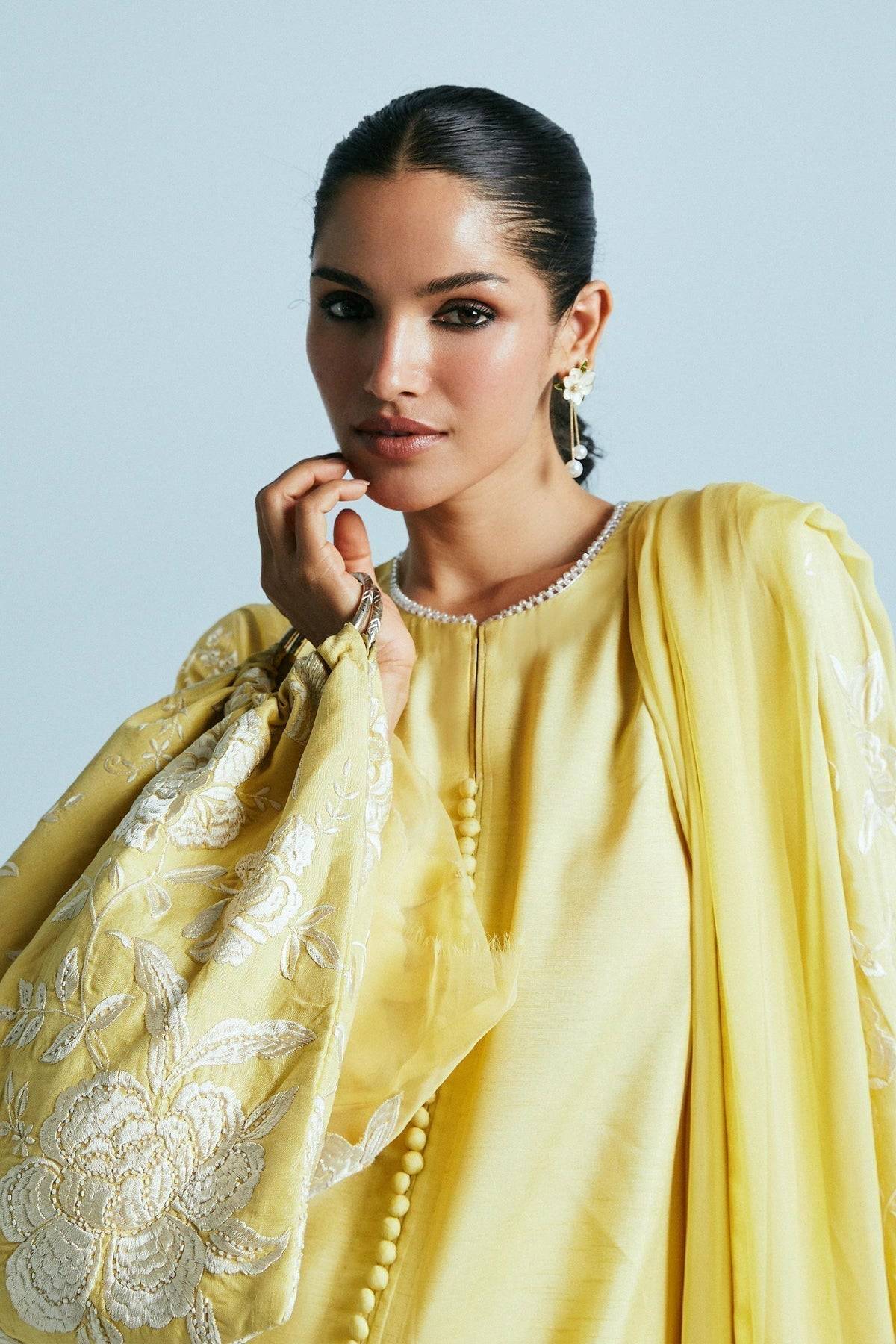 Zara Shahjahan | Festive Eid 24 | ZC-2033 - Pakistani Designer Dress - by Zara Shahjahan | Type: Formal - 100% Original at Saira Sultan