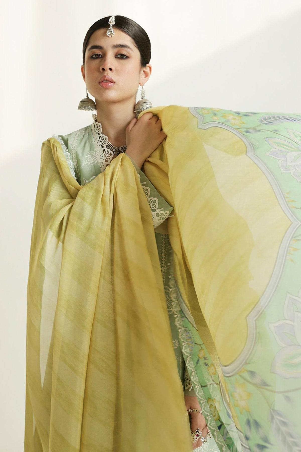 Zara Shahjahan | Luxury Lawn 24 | MAHI-1B - Pakistani Designer Dress - by Zara Shahjahan | Type: Luxury - 100% Original at Saira Sultan