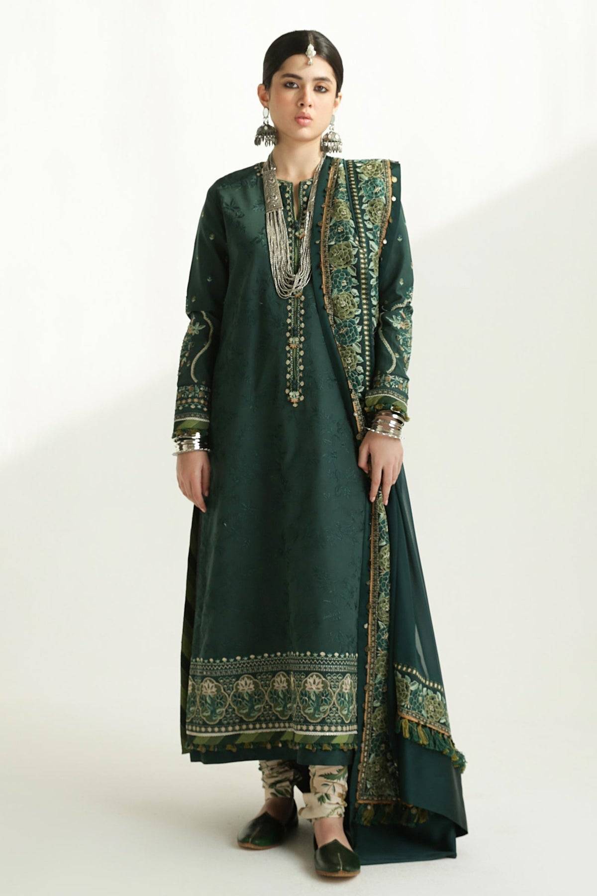Zara Shahjahan | Luxury Lawn 24 | PARSA-9B - Pakistani Designer Dress - by Zara Sahjahan | Type: Luxury - 100% Original at Saira Sultan