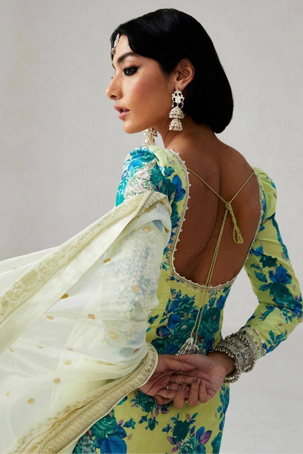 Zara Shahjahan | Luxury Lawn 24 | PHOOL KARI-13A - Pakistani Designer Dress - by Zara Sahjahan | Type: Luxury - 100% Original at Saira Sultan