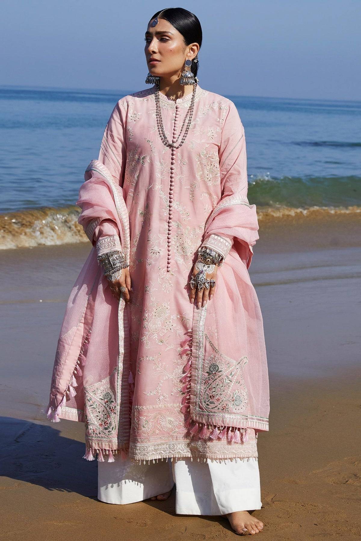 Zara Shahjahan | Luxury Lawn 24 | AMIRA-5A - Pakistani Designer Dress - by Zara Shahjahan | Type: Luxury - 100% Original at Saira Sultan