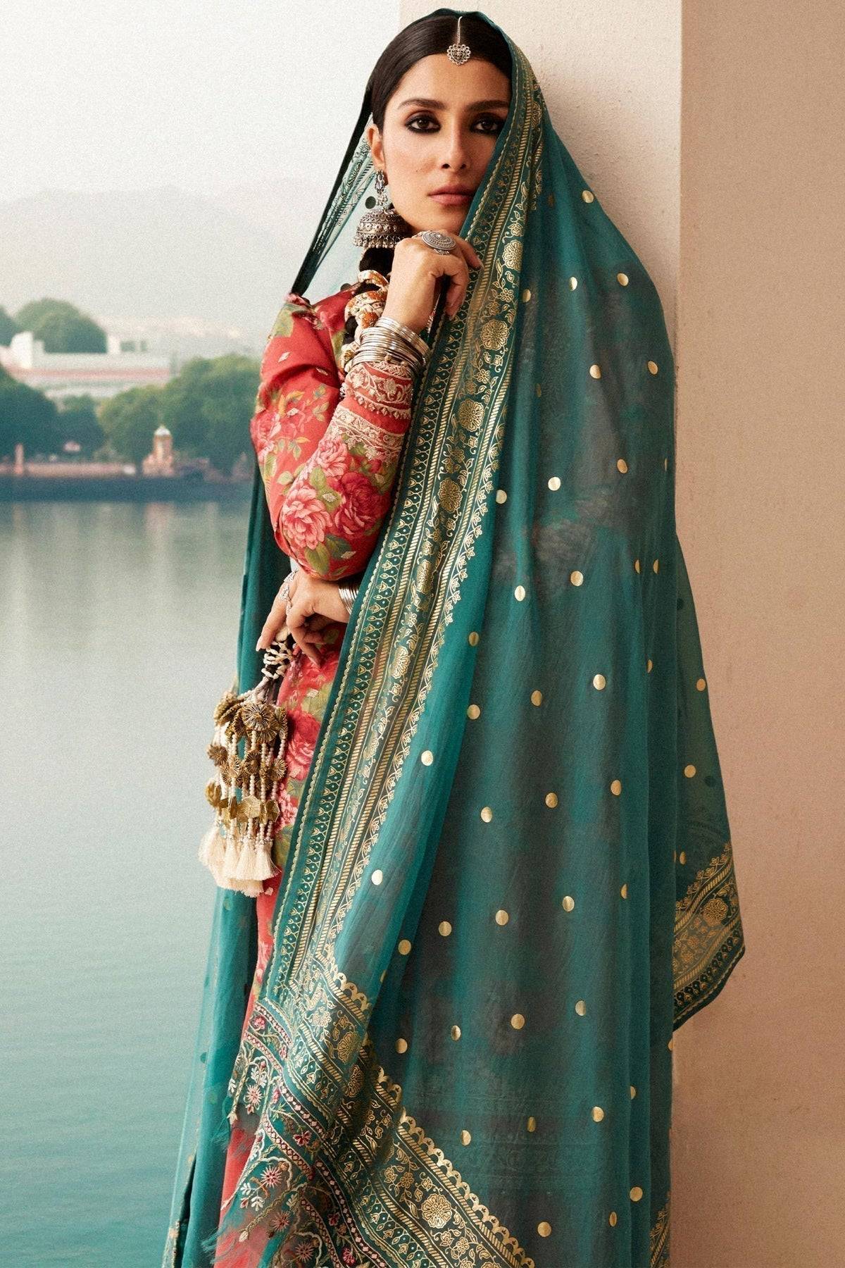 Zara Shahjahan | Luxury Lawn 24 | PHOOL KARI-13B - Pakistani Designer Dress - by Zara Sahjahan | Type: Luxury - 100% Original at Saira Sultan