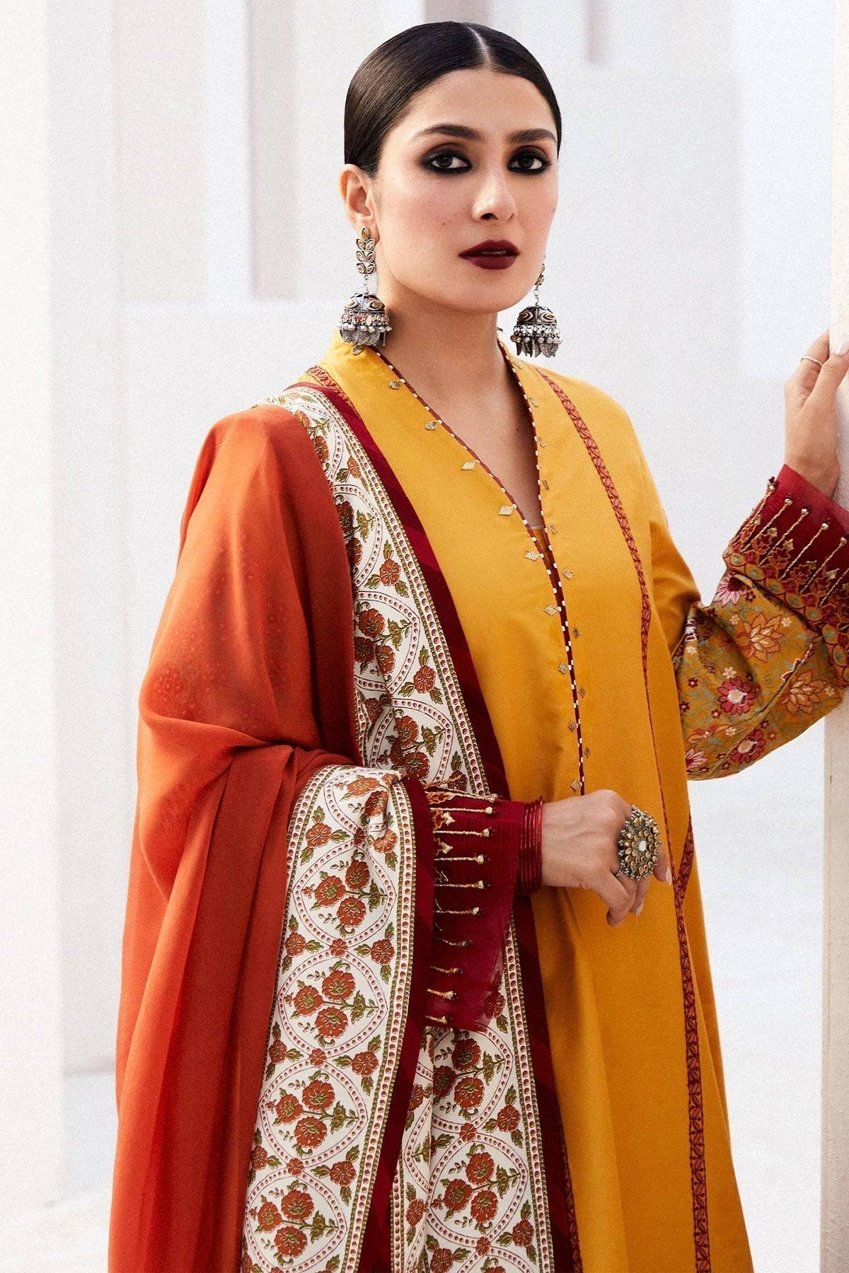 Zara Shahjahan | Luxury Lawn 24 | SANDAL-10A - Pakistani Designer Dress - by Zara Shahjahan | Type: Luxury - 100% Original at Saira Sultan