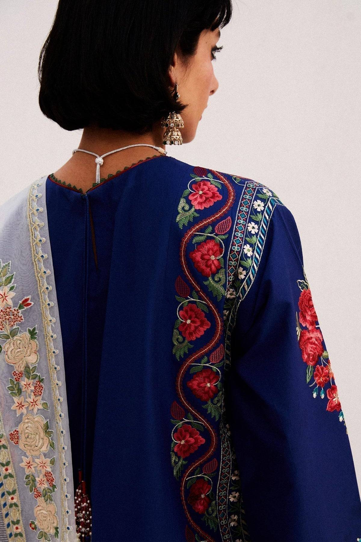 Zara Shahjahan | Luxury Lawn 24 | JIYA-6B - Pakistani Designer Dress - by Zara Shahjahan | Type: Luxury - 100% Original at Saira Sultan