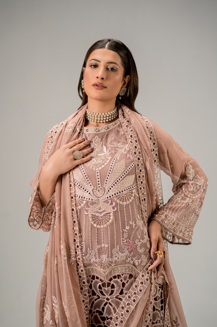 Zebtan | Aura Formals | AR-06 M Pale Peach Female