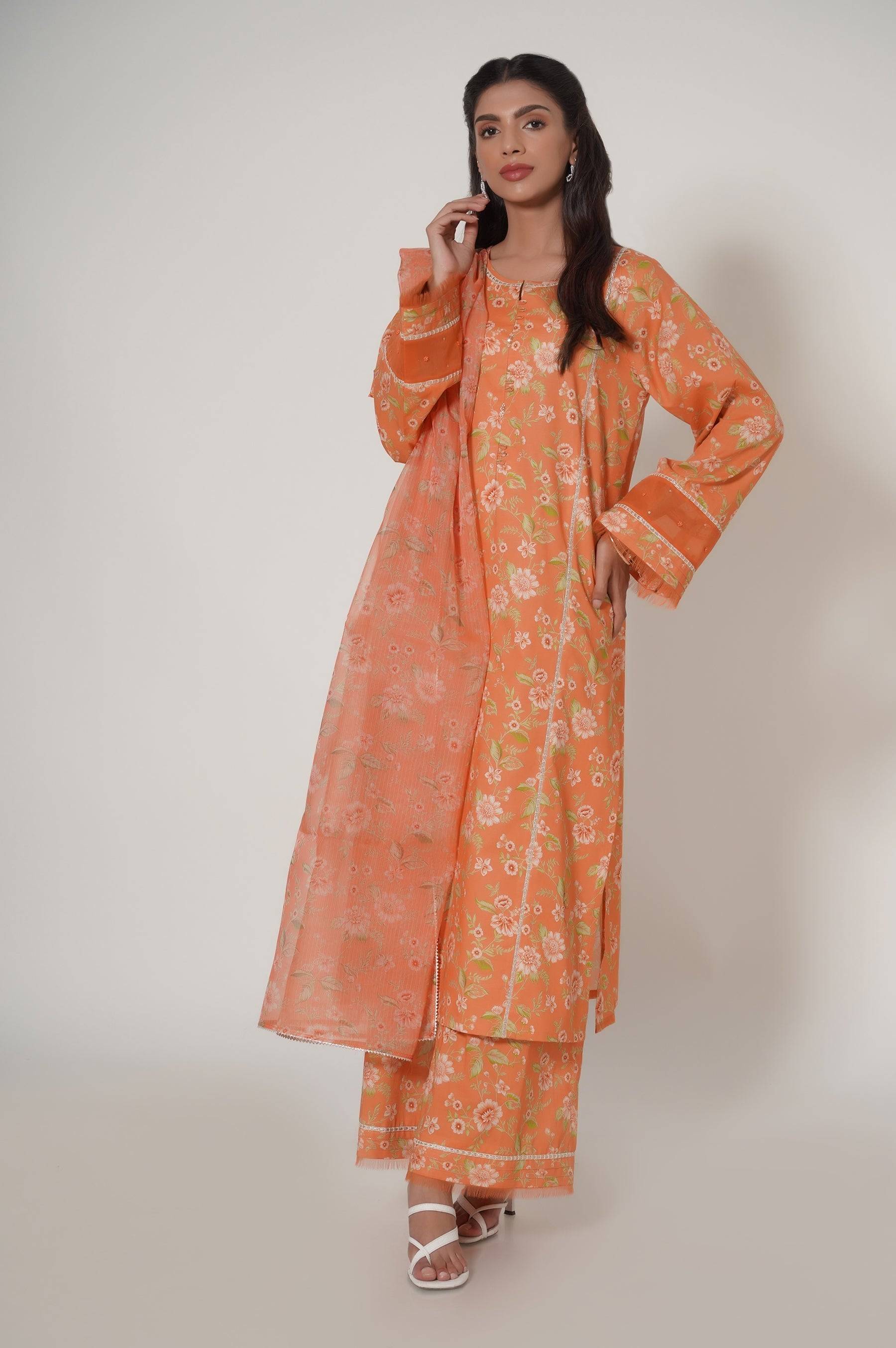 Zeen | Summer Collection 24 | 33624 - Pakistani Designer Dress - by Zeen | Type: Luxury - 100% Original at Saira Sultan