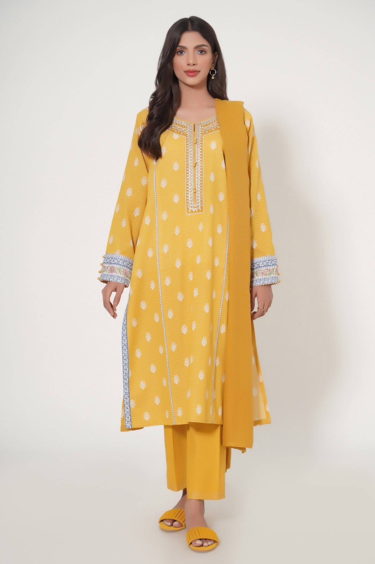 Zeen | Summer Collection 24 | 33480 - Pakistani Designer Dress - by Zeen | Type: Luxury - 100% Original at Saira Sultan