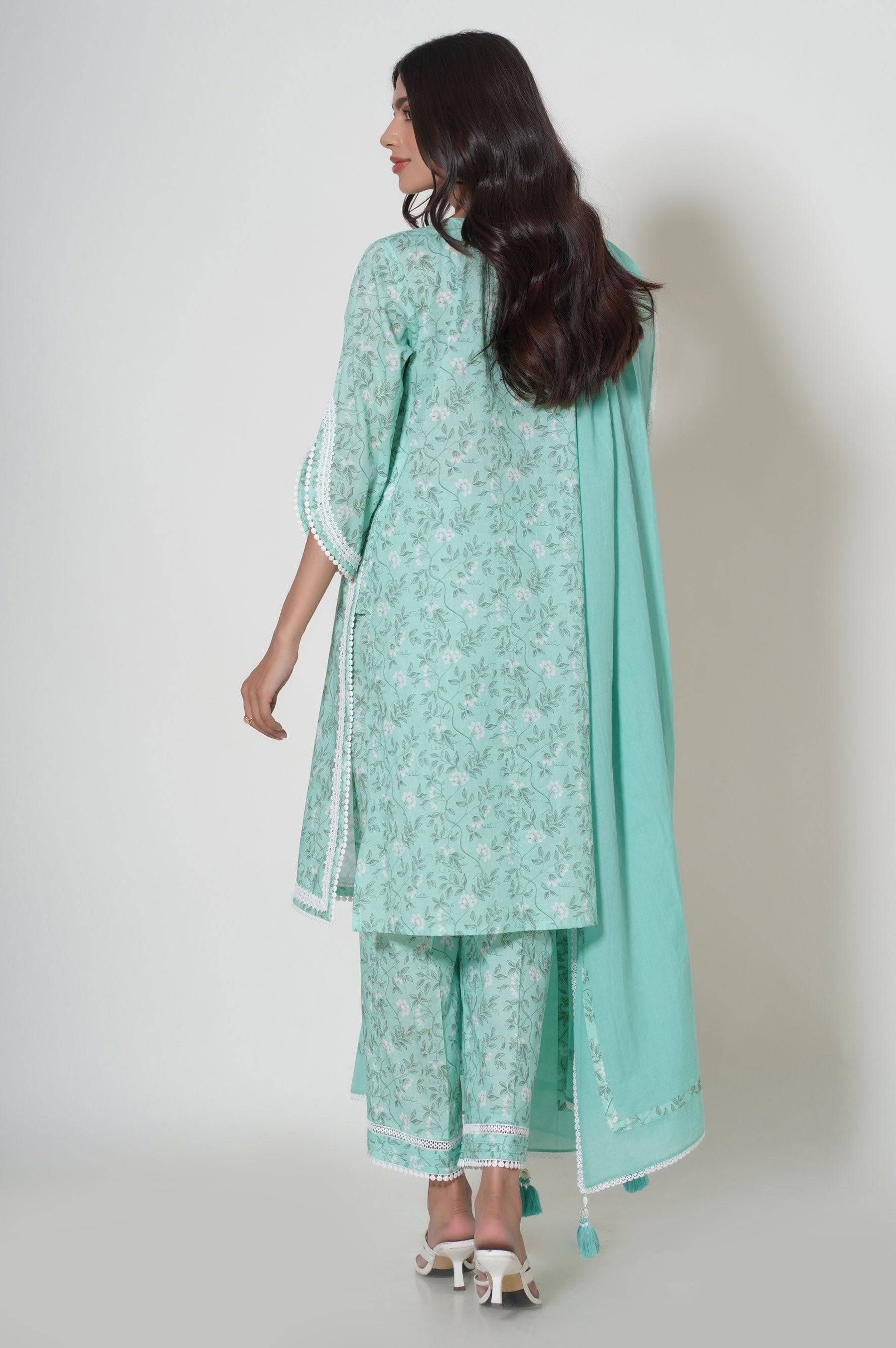 Zeen | Summer Collection 24 | 33615 - Pakistani Designer Dress - by Zeen | Type: Luxury - 100% Original at Saira Sultan