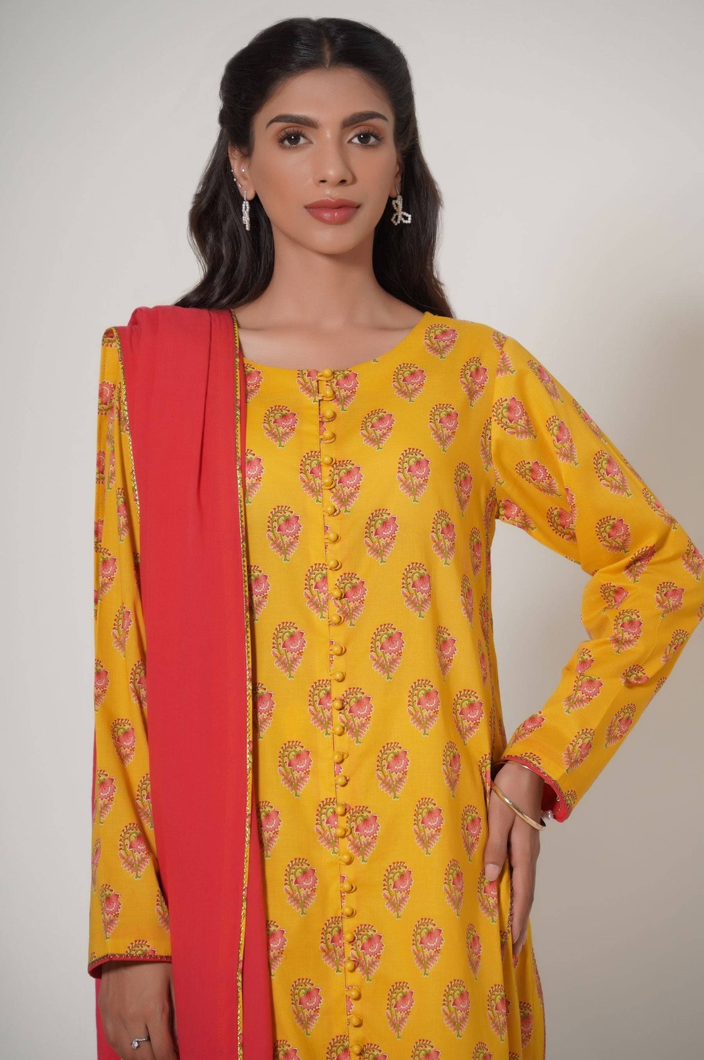 Zeen | Summer Collection 24 | 33618 - Pakistani Designer Dress - by Zeen | Type: Luxury - 100% Original at Saira Sultan