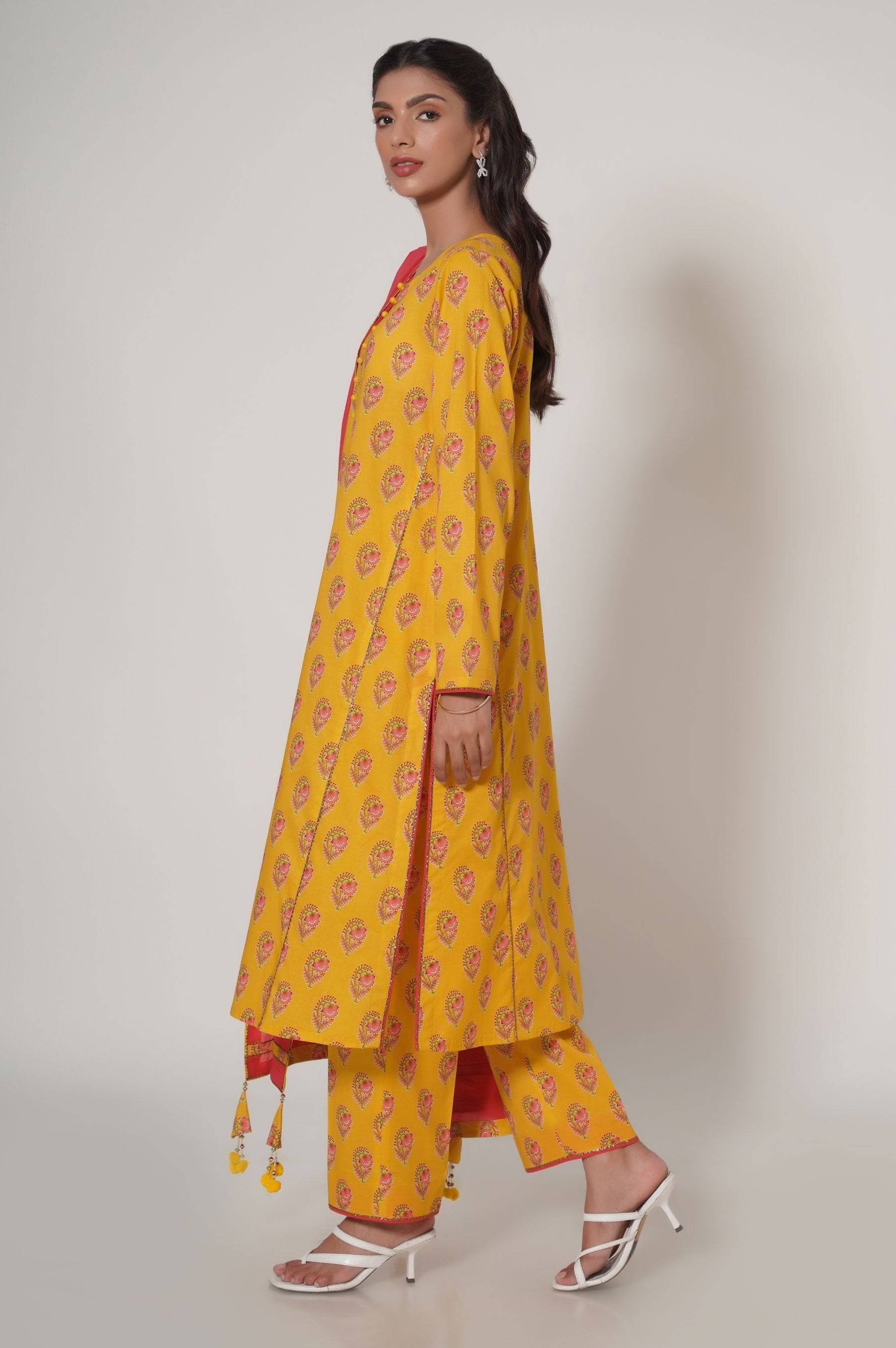 Zeen | Summer Collection 24 | 33618 - Pakistani Designer Dress - by Zeen | Type: Luxury - 100% Original at Saira Sultan