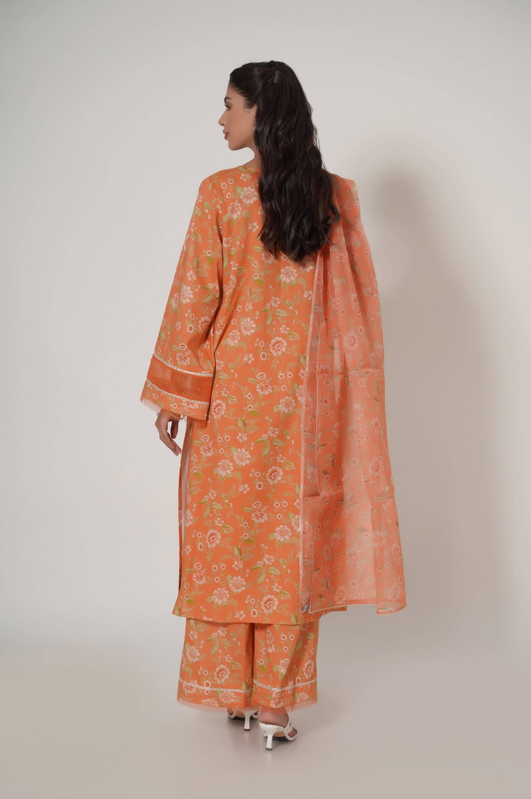 Zeen | Summer Collection 24 | 33624 - Pakistani Designer Dress - by Zeen | Type: Luxury - 100% Original at Saira Sultan