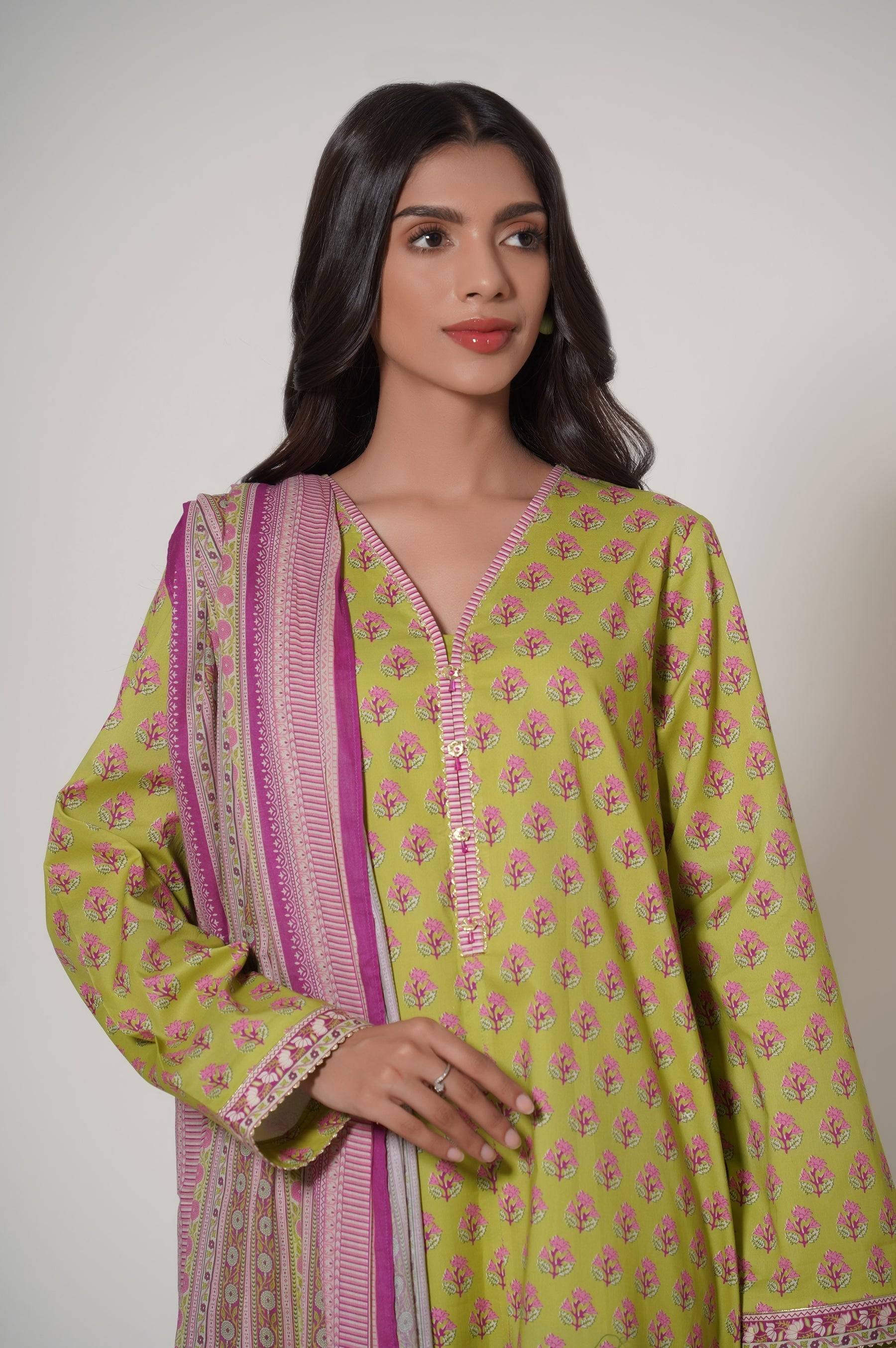 Zeen | Summer Collection 24 | 33625 - Pakistani Designer Dress - by Zeen | Type: Luxury - 100% Original at Saira Sultan