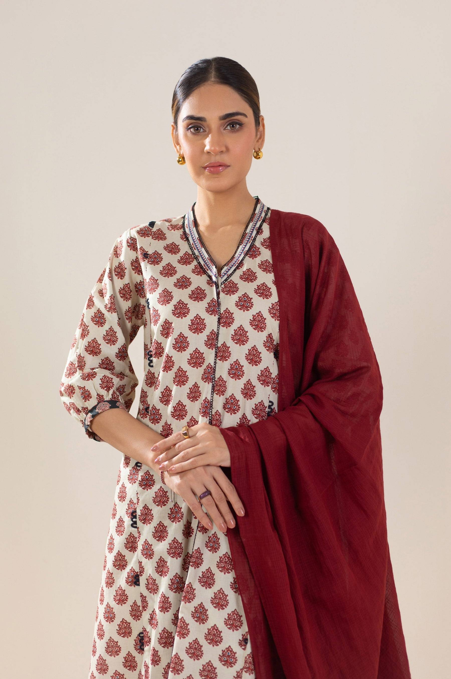 Zeen | Summer Collection 24 | 34214 - Pakistani Designer Dress - by Zeen | Type: Luxury - 100% Original at Saira Sultan