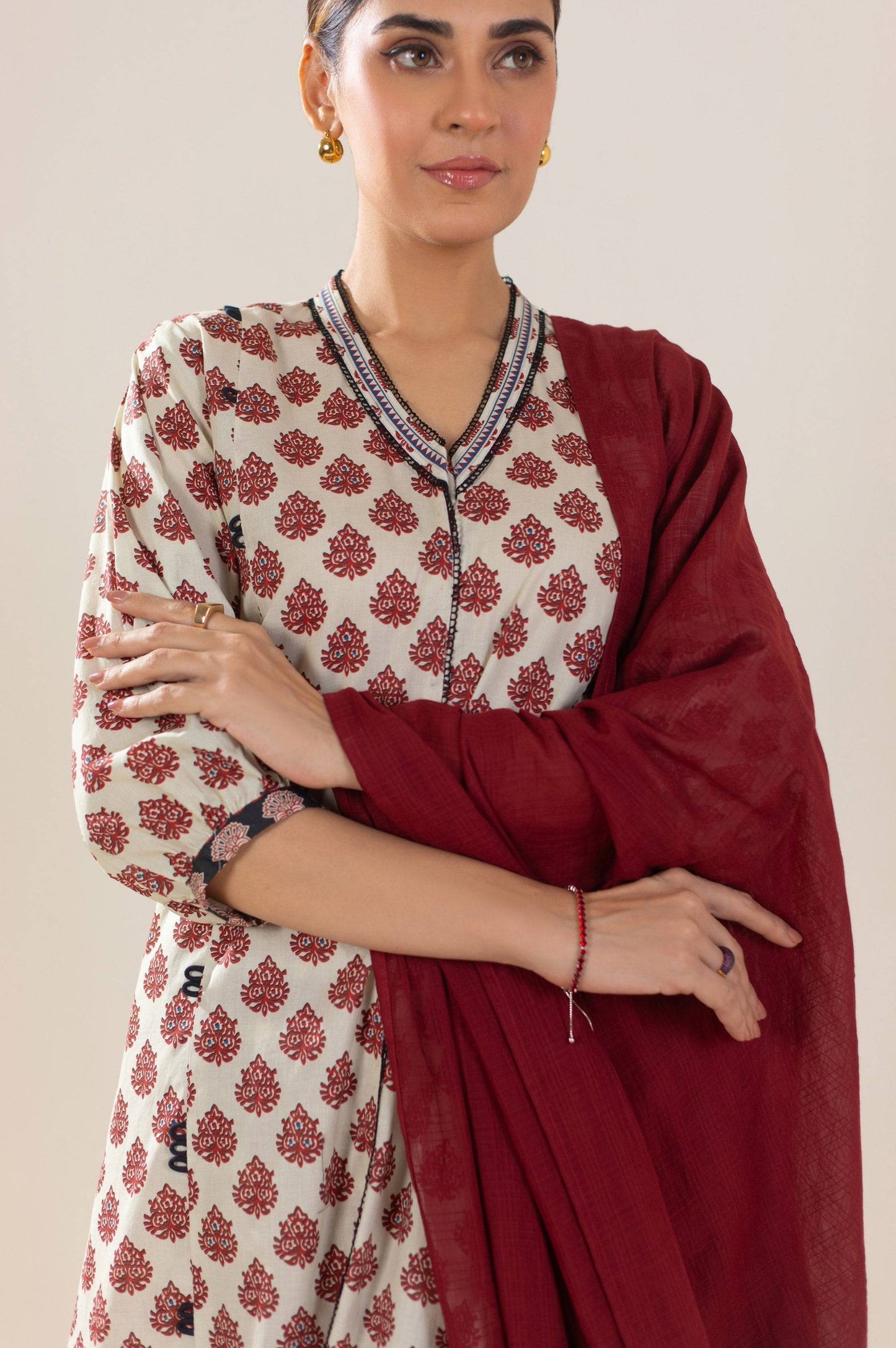 Zeen | Summer Collection 24 | 34214 - Pakistani Designer Dress - by Zeen | Type: Luxury - 100% Original at Saira Sultan