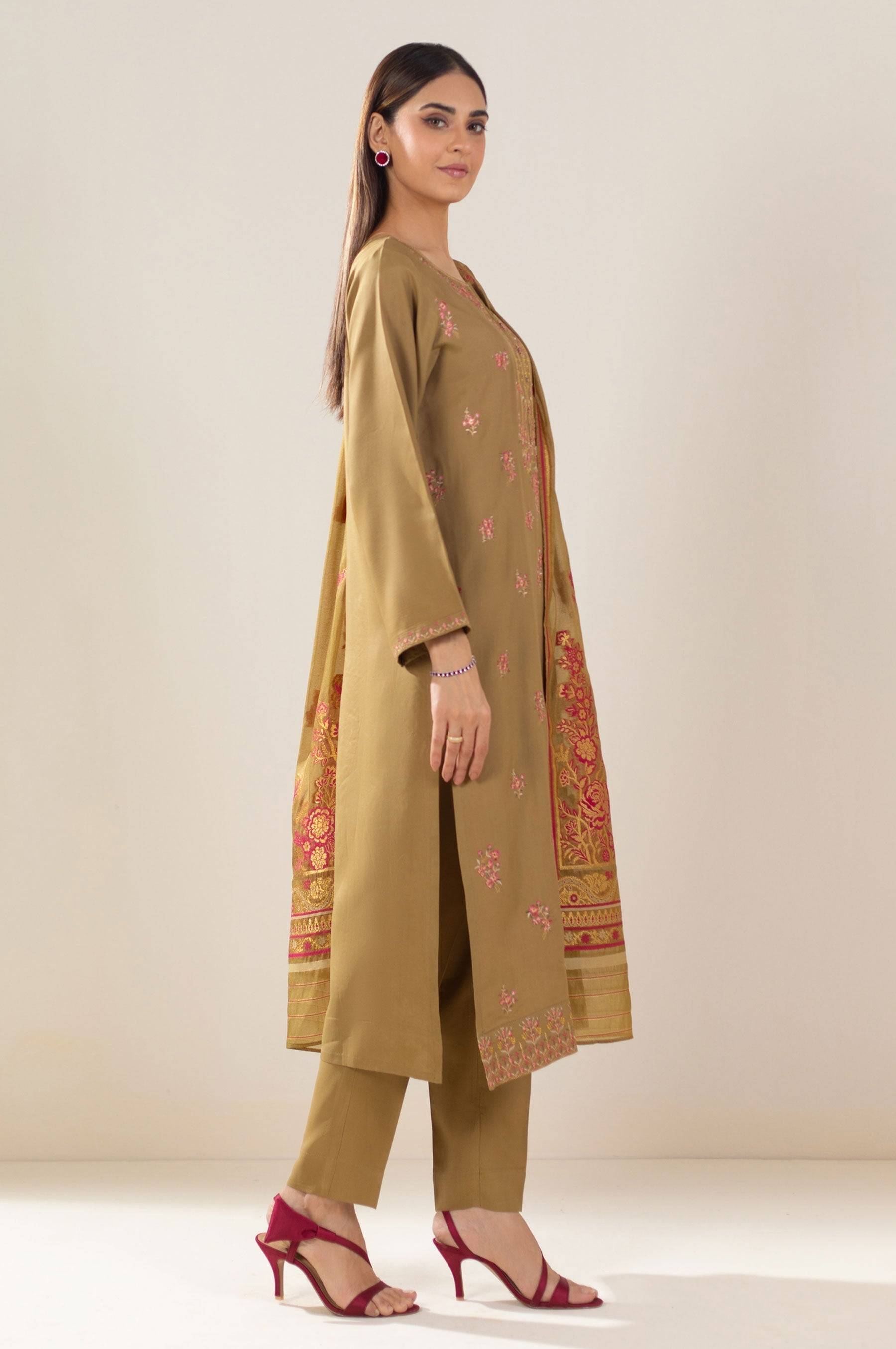 Zeen | Summer Collection 24 | 33241 - Pakistani Designer Dress - by Zeen | Type: Luxury - 100% Original at Saira Sultan