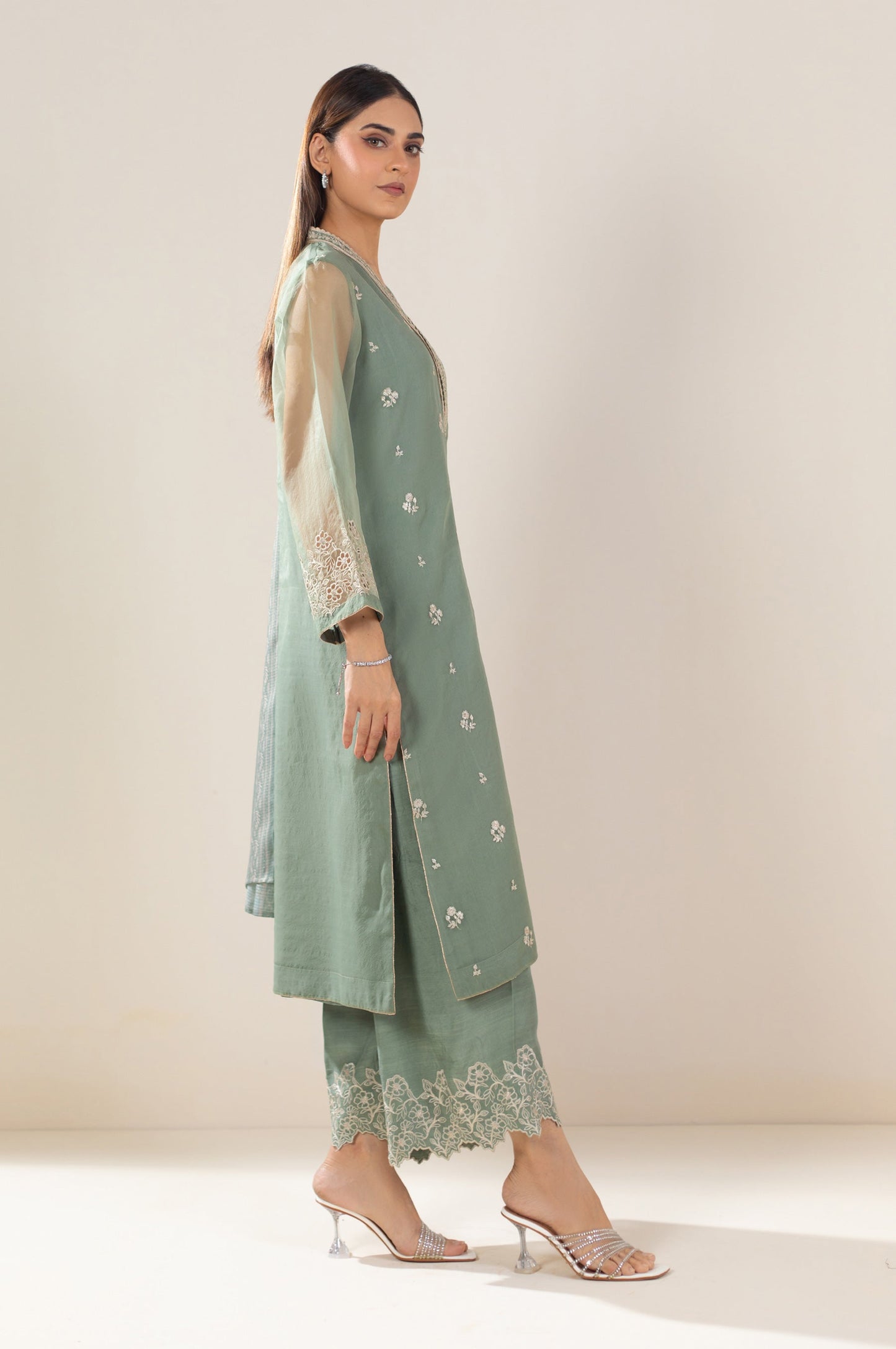 Zeen | Summer Collection 24 | 33242 - Pakistani Designer Dress - by Zeen | Type: Luxury - 100% Original at Saira Sultan