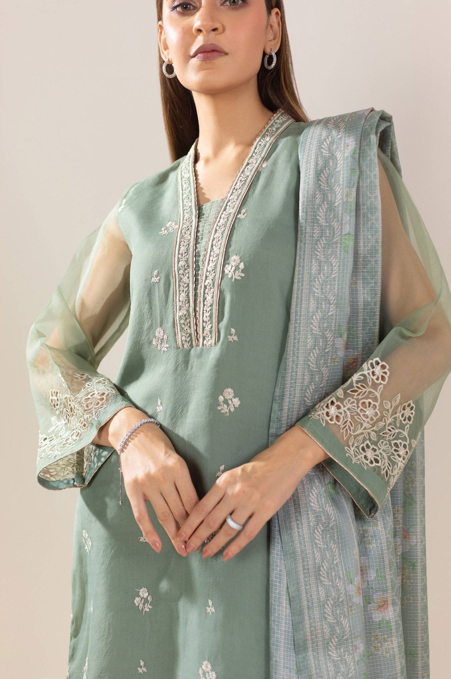 Zeen | Summer Collection 24 | 33242 - Pakistani Designer Dress - by Zeen | Type: Luxury - 100% Original at Saira Sultan