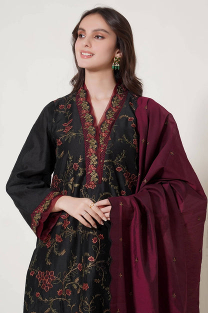 Zeen | Summer Collection 24 | 33301 - Pakistani Designer Dress - by Zeen | Type: Luxury - 100% Original at Saira Sultan