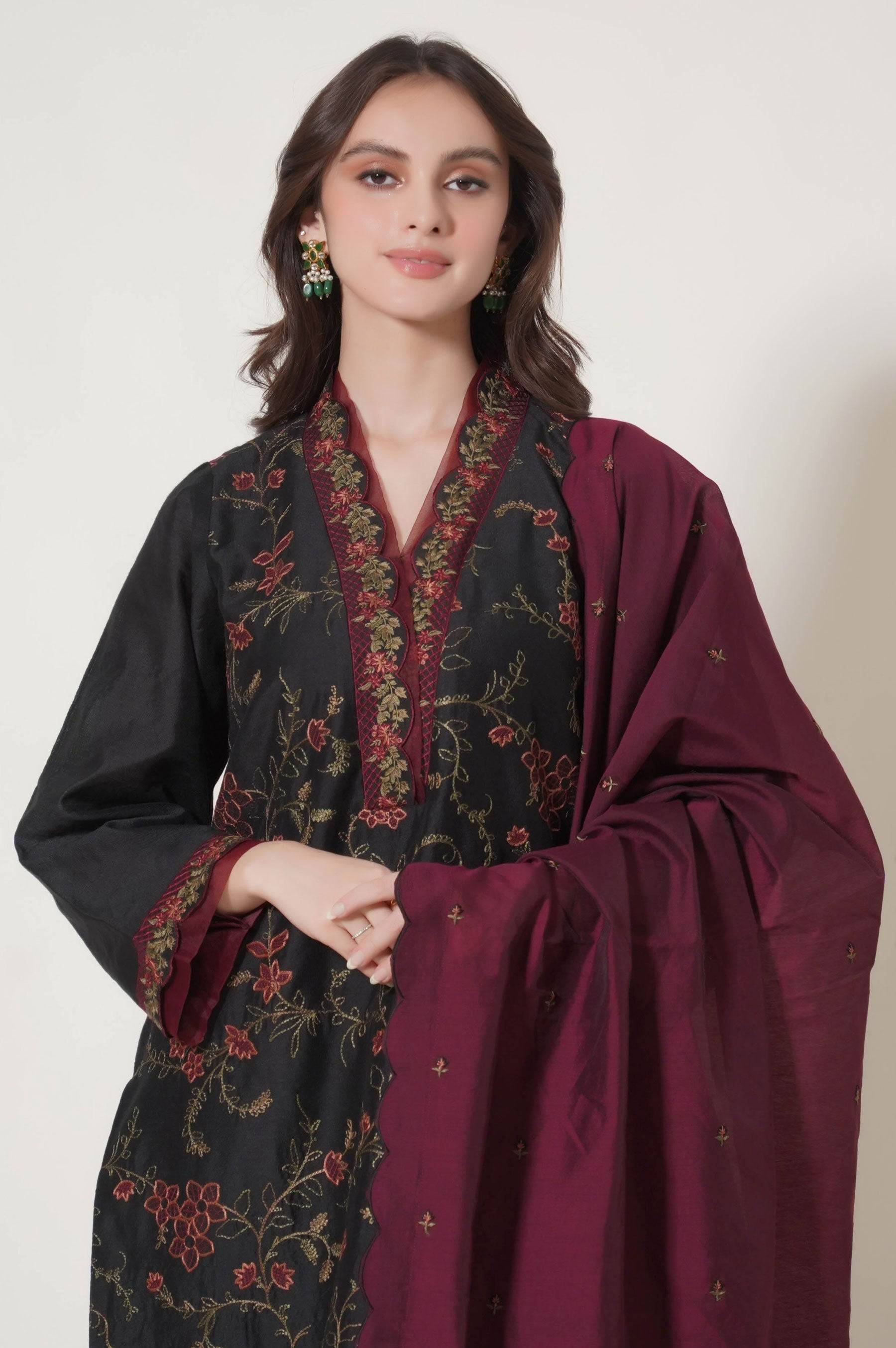 Zeen | Summer Collection 24 | 33301 - Pakistani Designer Dress - by Zeen | Type: Luxury - 100% Original at Saira Sultan
