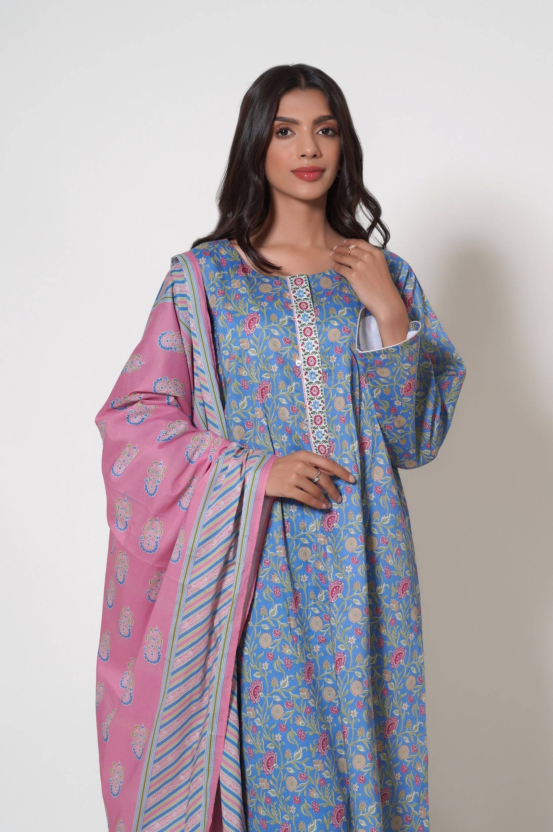 Zeen | Summer Collection 24 | 33627 - Pakistani Designer Dress - by Zeen | Type: Luxury - 100% Original at Saira Sultan