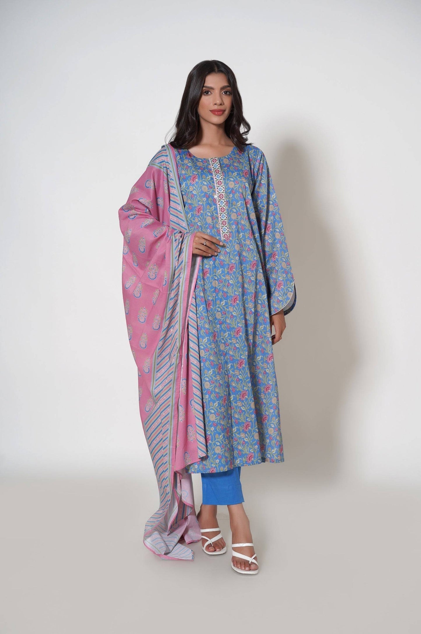 Zeen | Summer Collection 24 | 33627 - Pakistani Designer Dress - by Zeen | Type: Luxury - 100% Original at Saira Sultan